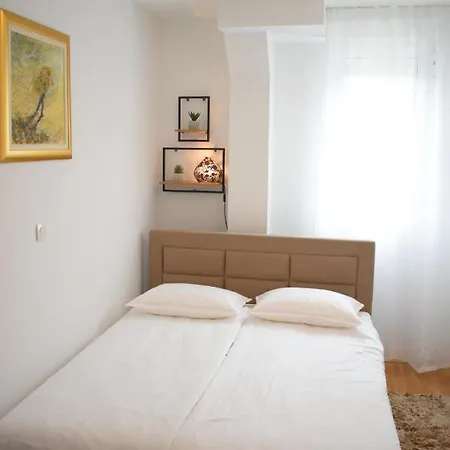 Aria Apartment
